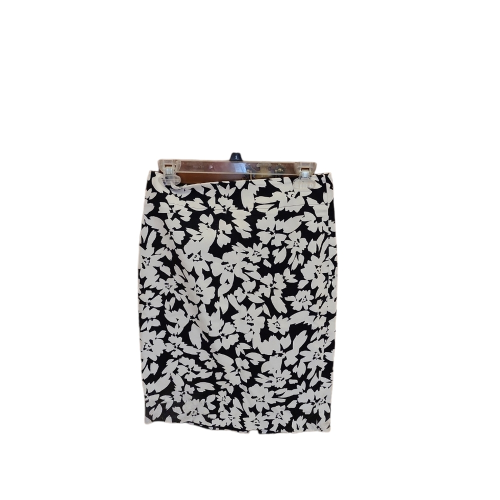 Black and white floral skirt